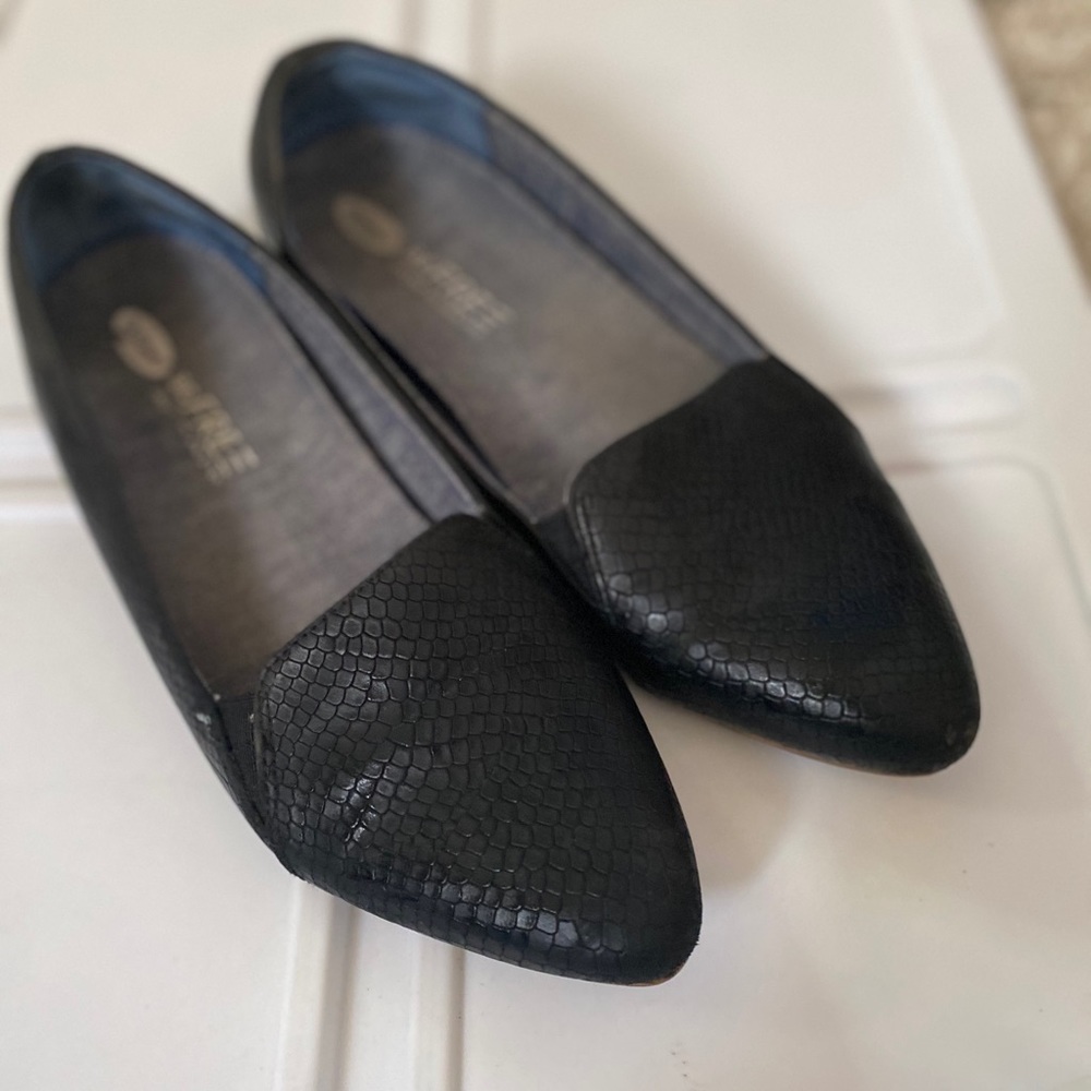 Dr. Scholls flats